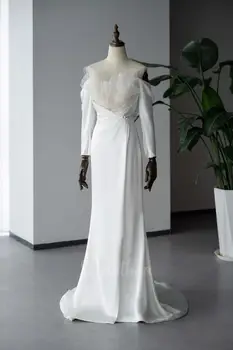 2024 Boho esküvői ruhák Gyöngyök Vestidos hosszú ujjúak Magas hasított redők Drapping selyem menyasszonyi ruhák Hosszú menyasszonyi ruha Vestido