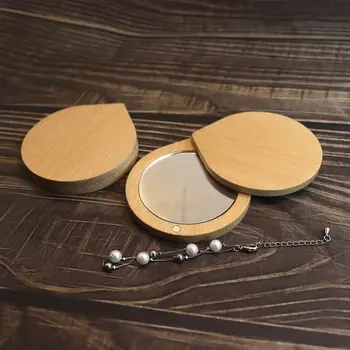 Mini forgatható forgó kozmetikai tükör Hordozható, személyre szabott utazási kiegészítők Születésnapi évfordulós ajándék kompakt zsebtükör