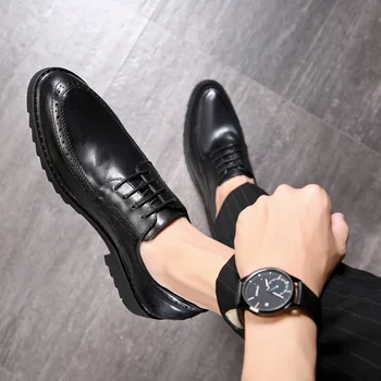 férfiak alkalmi üzlet esküvői formális ruha cipő puha bőr derby cipő brogue tornacipő úriember fekete öblös lábbeli sapatos