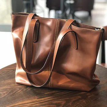 Egylapos táska női nagy kapacitású táska városi minimalista stílusú crossbody táska bőr felső rétegű marhabőr táska