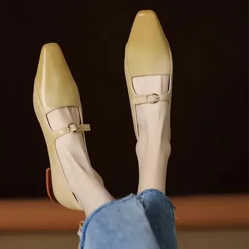 Tavaszi divat középsarkú cipő női cipő 2024 Új szögletes lábujj Chunky cipő márka irodai séta elegáns sekély Zapatos szivattyúk női