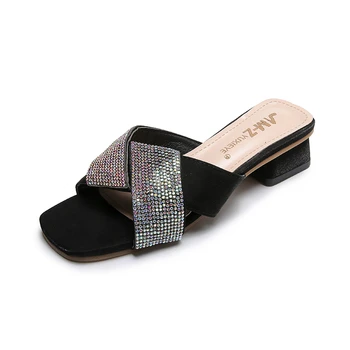 Cipők Női luxus strassz kristályszivattyúk 2023 Új divatpapucsok Szandálok Party Magas sarkú cipők Római cipő Zapatos De Mujer