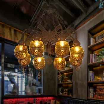 Amerikai retro mennyezeti lámpa Cafe B & B Hotel Club klasszikus lámpák Étterem üreges faragott dekoratív lámpák